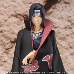 Bandai S.H.Figuarts Uchiha Itachi Actoin Figure