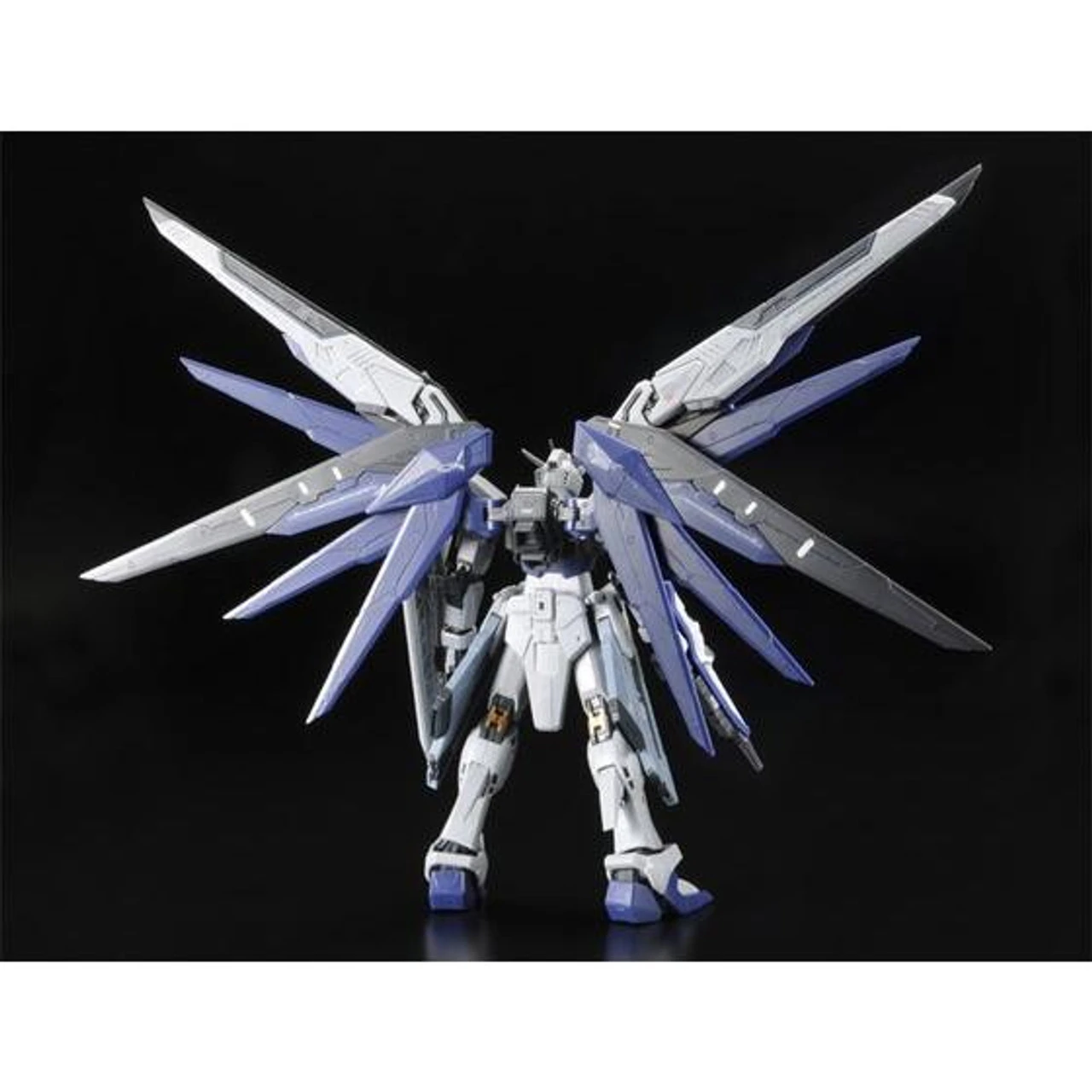 Bandai RG 1/144 ZGMF-X10A Freedom Gundam Seed DEACTIVE Mode Plastic Model ( NOV 2018 ) 6 Bandai RG 1/144 ZGMF-X10A Freedom Gundam Seed DEACTIVE Mode Plastic Model ( NOV 2018 ) - Image 4