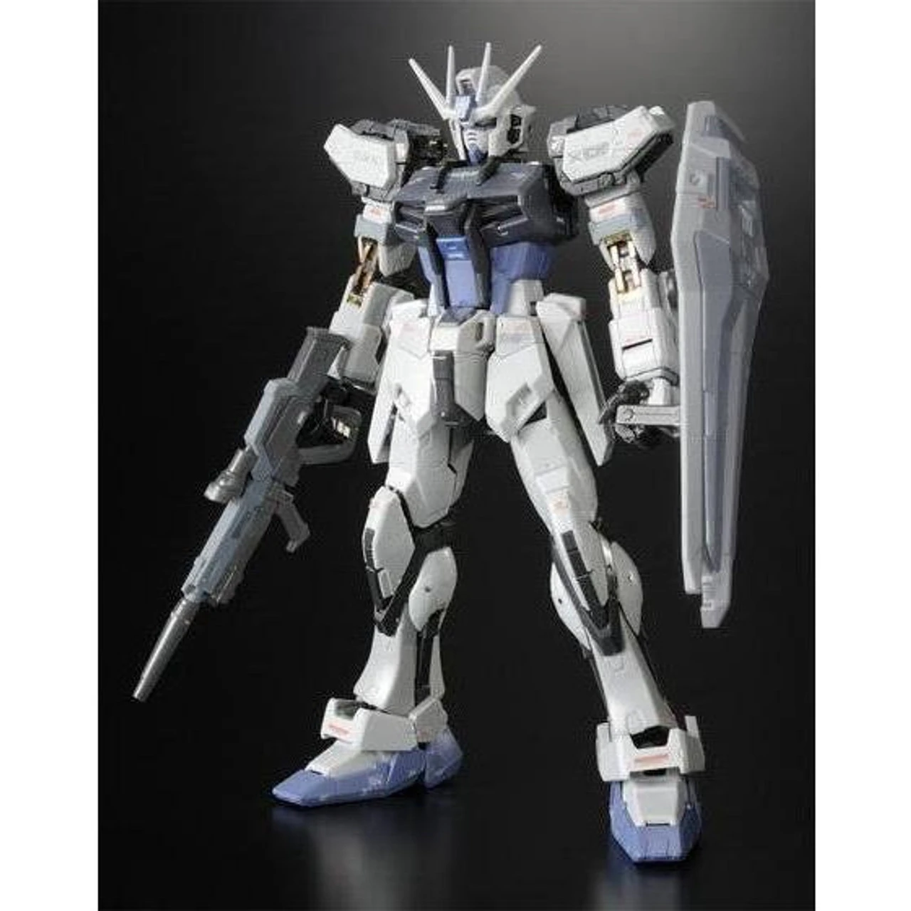 Bandai RG 1/144 GAT-X 105 Strike Gundam ( DEACTIVE Mode ) Plastic Model 3 Bandai RG 1/144 GAT-X 105 Strike Gundam ( DEACTIVE Mode ) Plastic Model