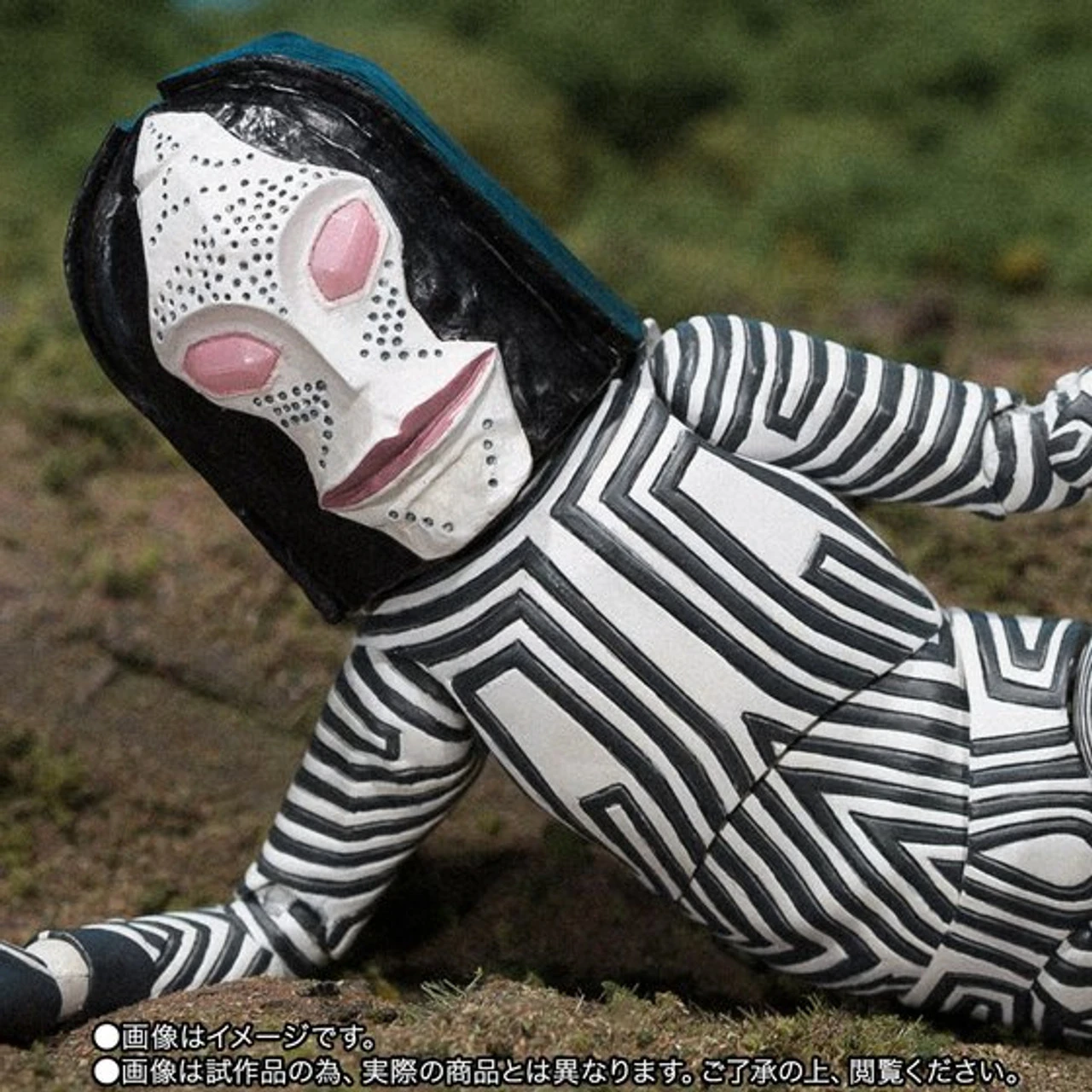 Bandai S.H.Figuarts DADA Action Figure (Completed) 4 Bandai S.H.Figuarts DADA Action Figure (Completed) - Image 2