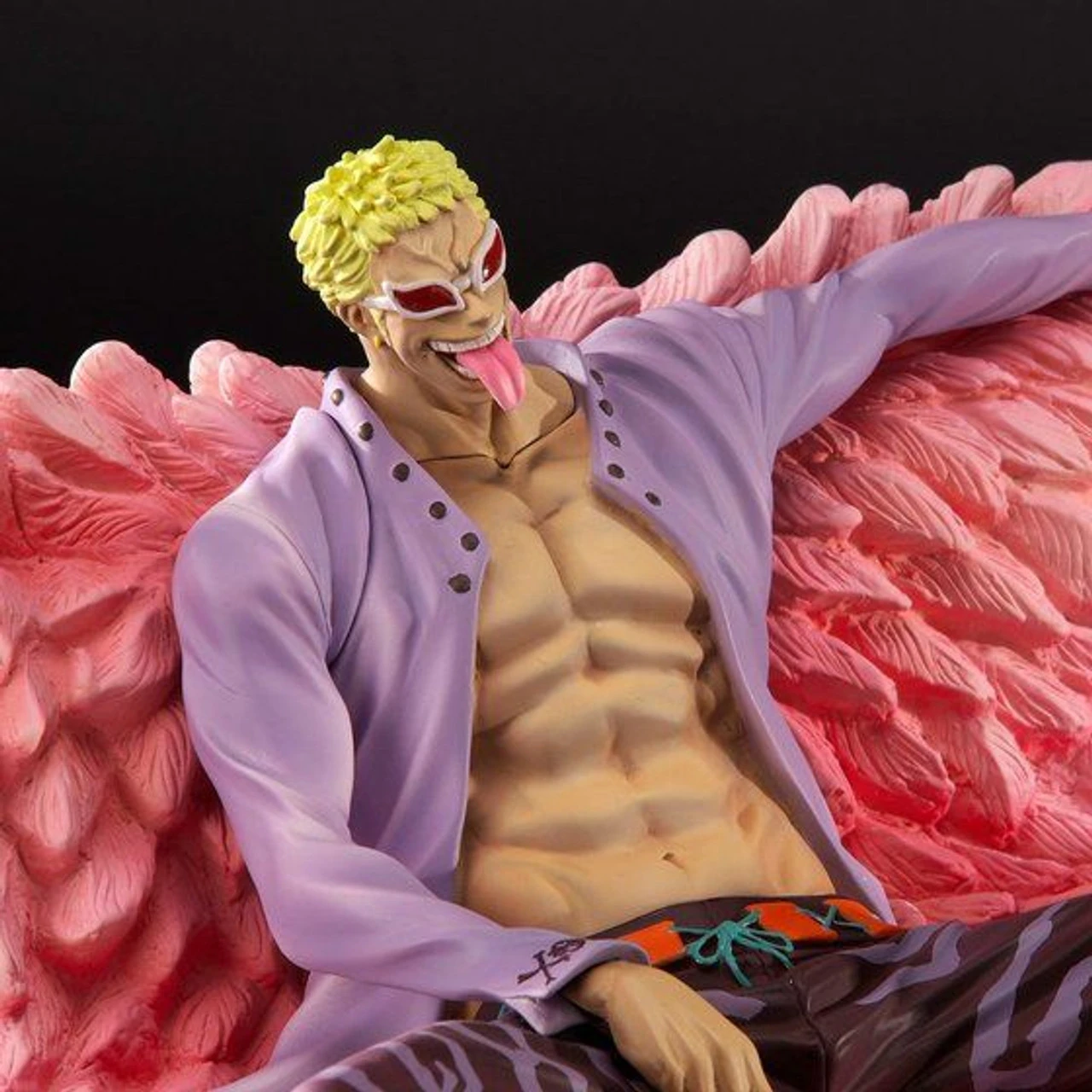Bandai One Piece Archive Collection No 7 Don Quixote Doflamingo PVC Figure (Completed) 8 Bandai One Piece Archive Collection No 7 Don Quixote Doflamingo PVC Figure (Completed) - Image 6