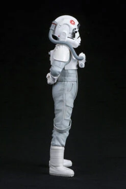 Kotobukiya ARTFX+ AT-AT Driver 1/10 PVC Figure -Toy Model Shop SW94 AT AT DRIVER018 09557.1441705985