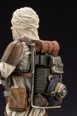 Kotobukiya ARTFX+ Star Wars The Empire Strikes Back - Bounty Hunter Dengar 1/10 PVC Figure -Toy Model Shop f5600b2559986930a11fce87d671e03c95491ebf 534x800 82787.1534412189