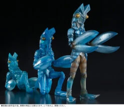 Bandai S.H.Figuarts Alien Baltan Clone Set Action Figure -Toy Model Shop img SHF AlienBaltan CloneSet 12 46171.1476437414