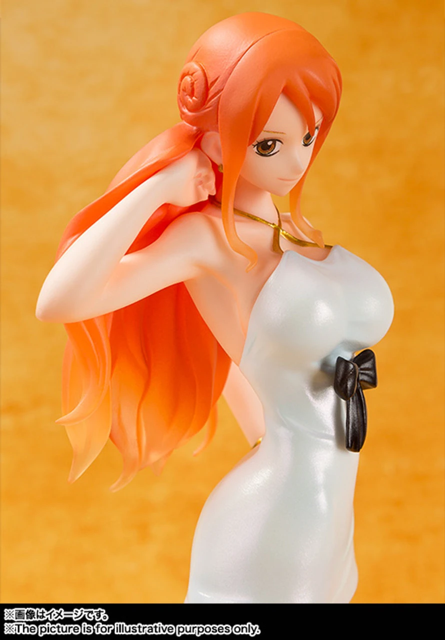 Bandai Figuarts Zero Nami -ONE PIECE FILM GOLD Ver.- PVC Figure 4 Bandai Figuarts Zero Nami -ONE PIECE FILM GOLD Ver.- PVC Figure - Image 2