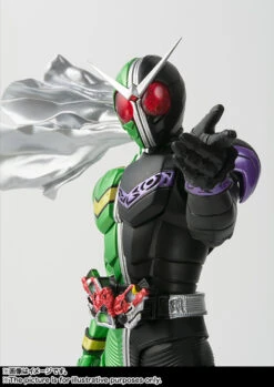Bandai S.H.Figuarts (Shinkoccou Seihou) Kamen Rider W Cyclone Joker Action Figure -Toy Model Shop item 0000011407 O7gENqCn 03 62808.1463647869