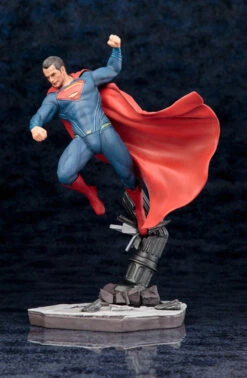 Kotobukiya ARTFX+ Superman Dawn Of Justice 1/10 PVC Figure 26 Kotobukiya ARTFX+ Superman Dawn Of Justice 1/10 PVC Figure -Toy Model Shop sv110 superman doj 21 523x800 24895.1452853201
